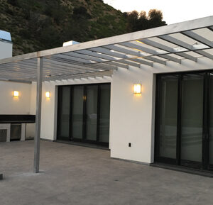 commercial awning contractors
